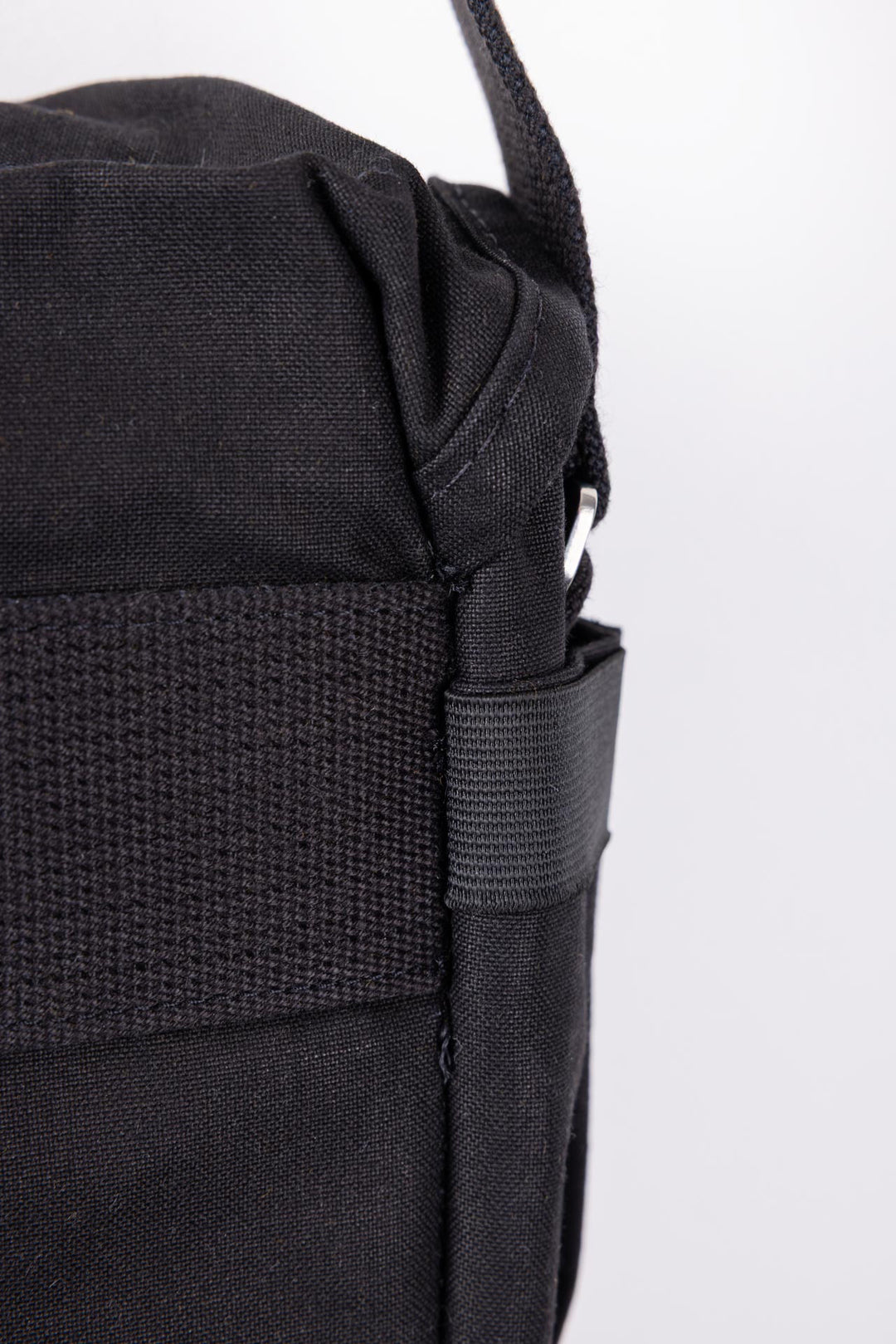 Sample Sale | Black Bairn Pro Messenger
