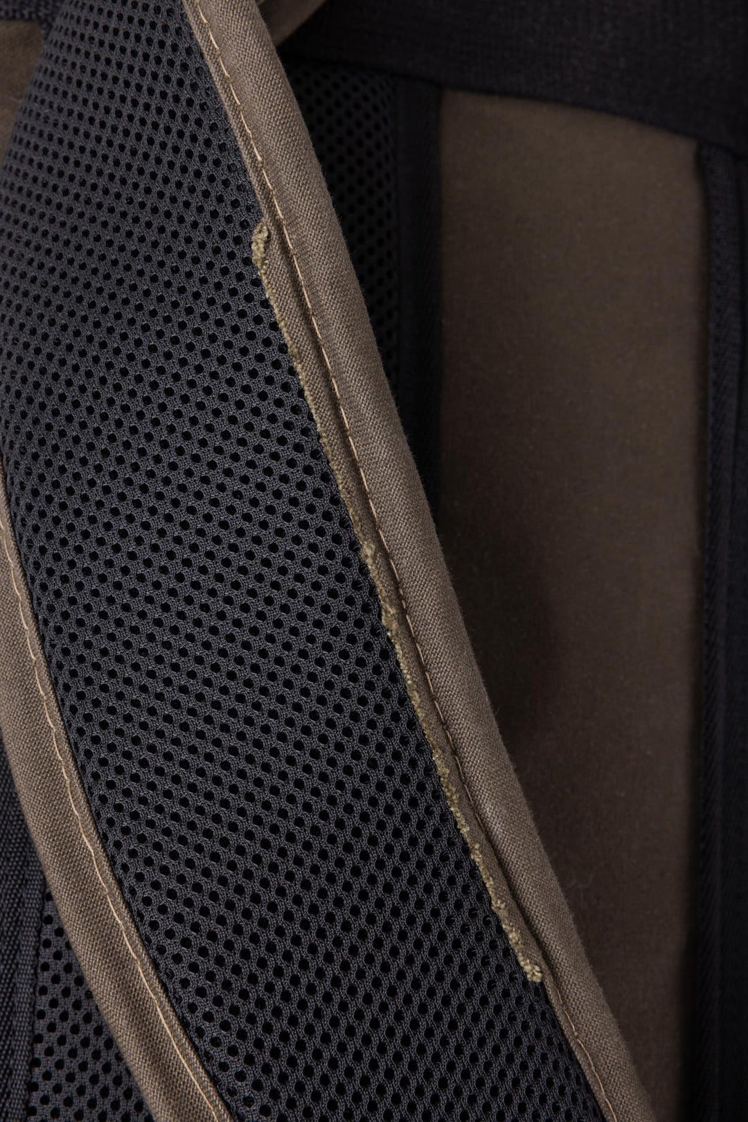 Sample Sale | Olive Bannoch Pro Backpack