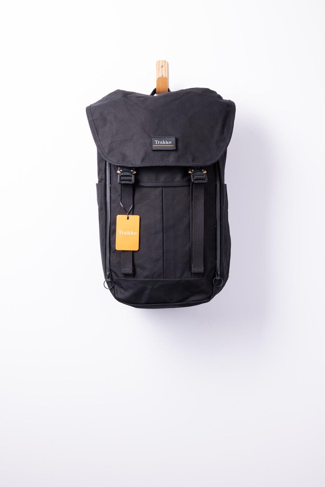 Sample Sale | Black Bannoch Pro Backpack