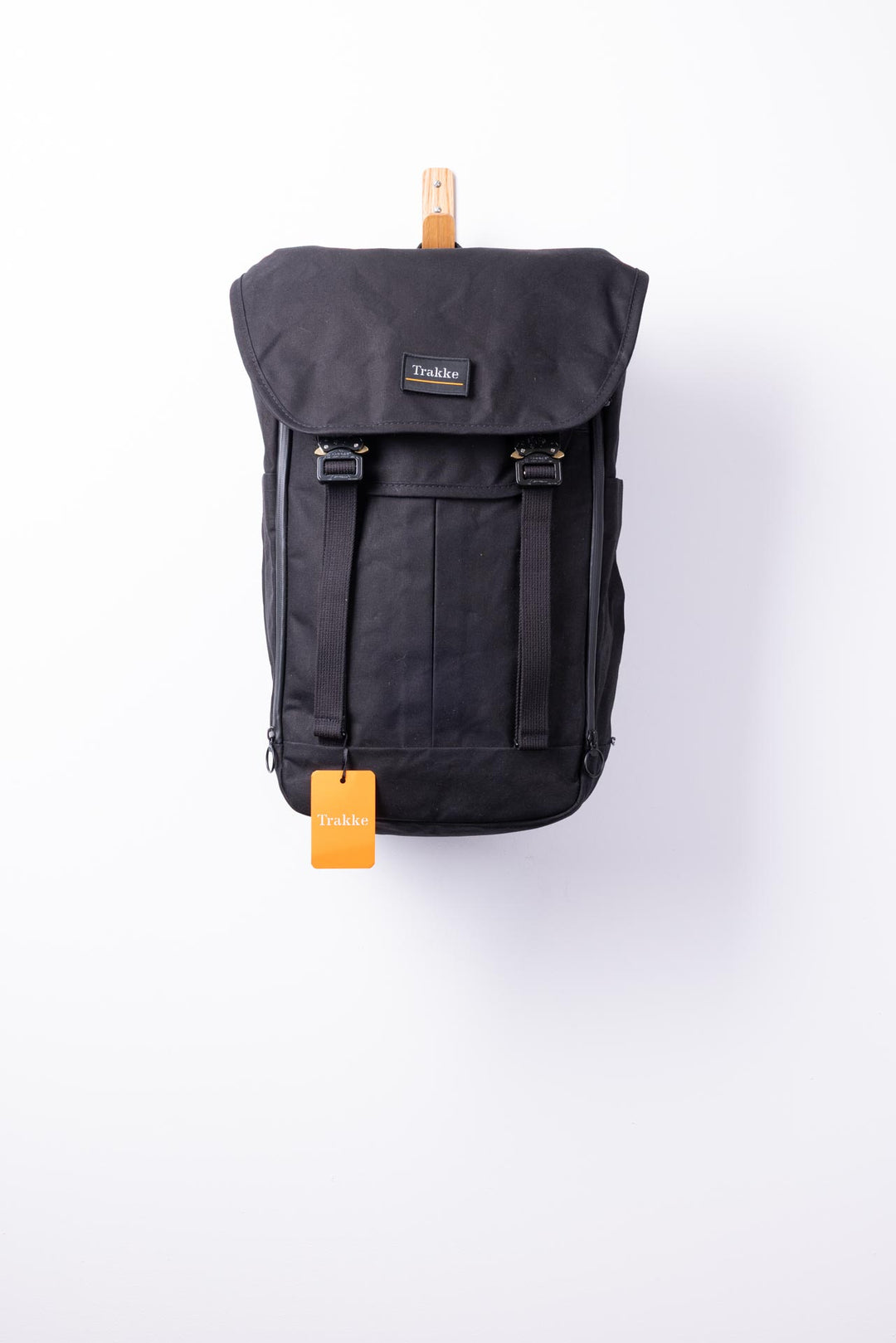 Sample Sale | Black Bannoch Pro Backpack