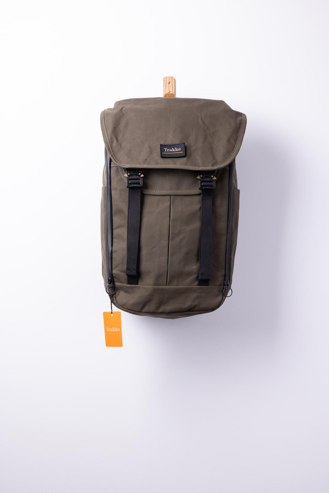 Sample Sale | Olive Bannoch Pro Backpack