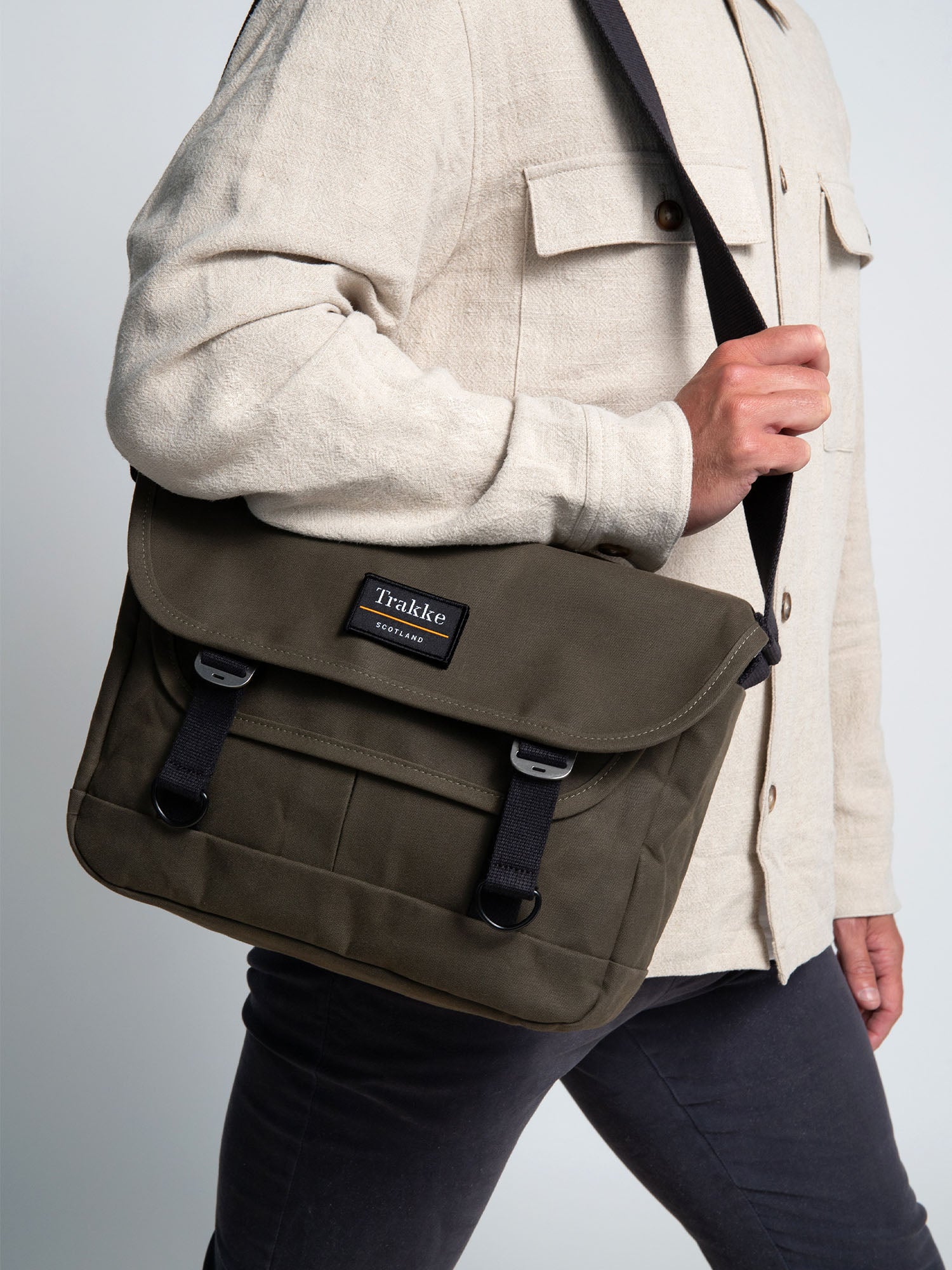 Olive messenger online bag