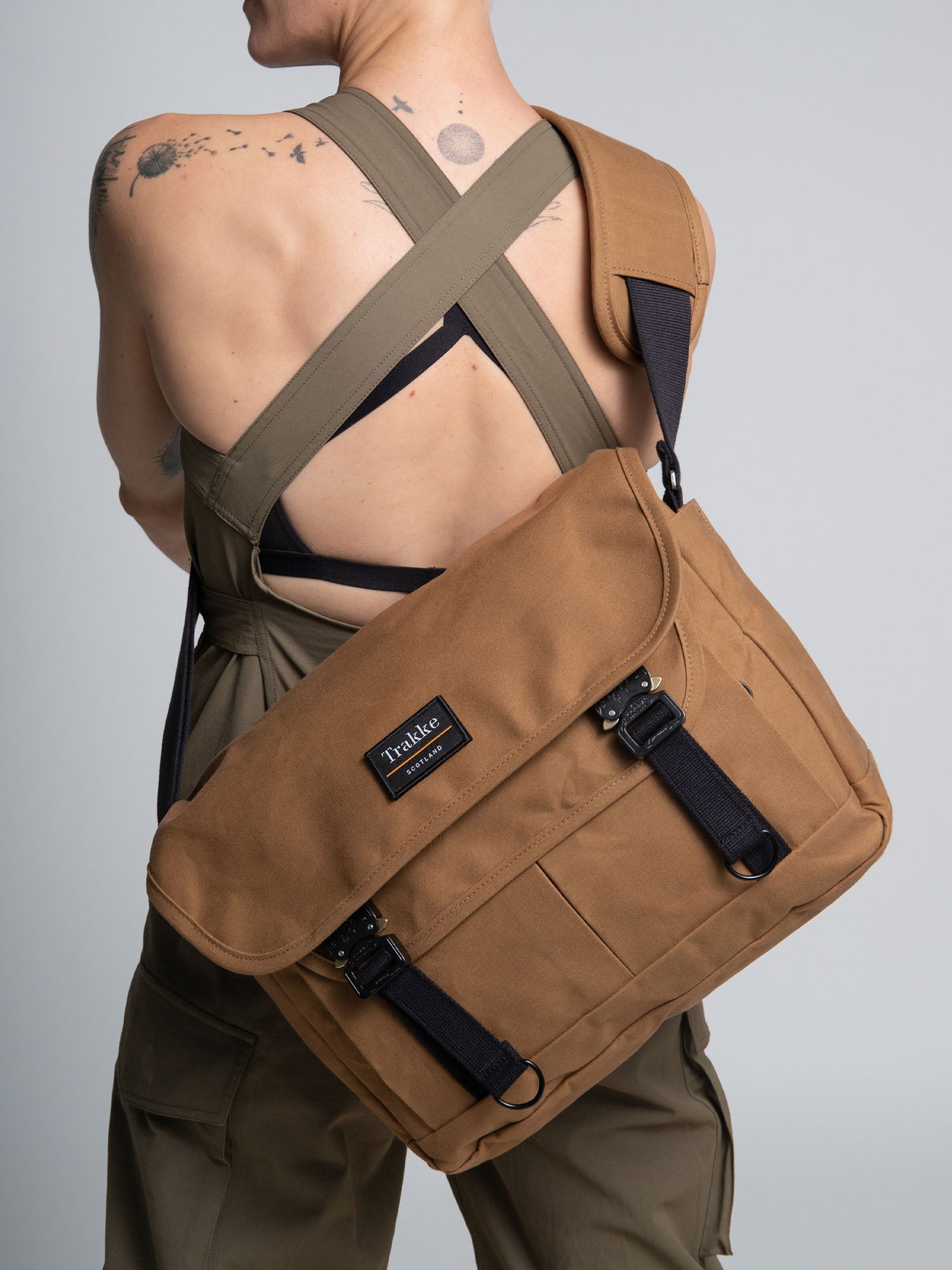 Messenger bag with 2025 backpack straps