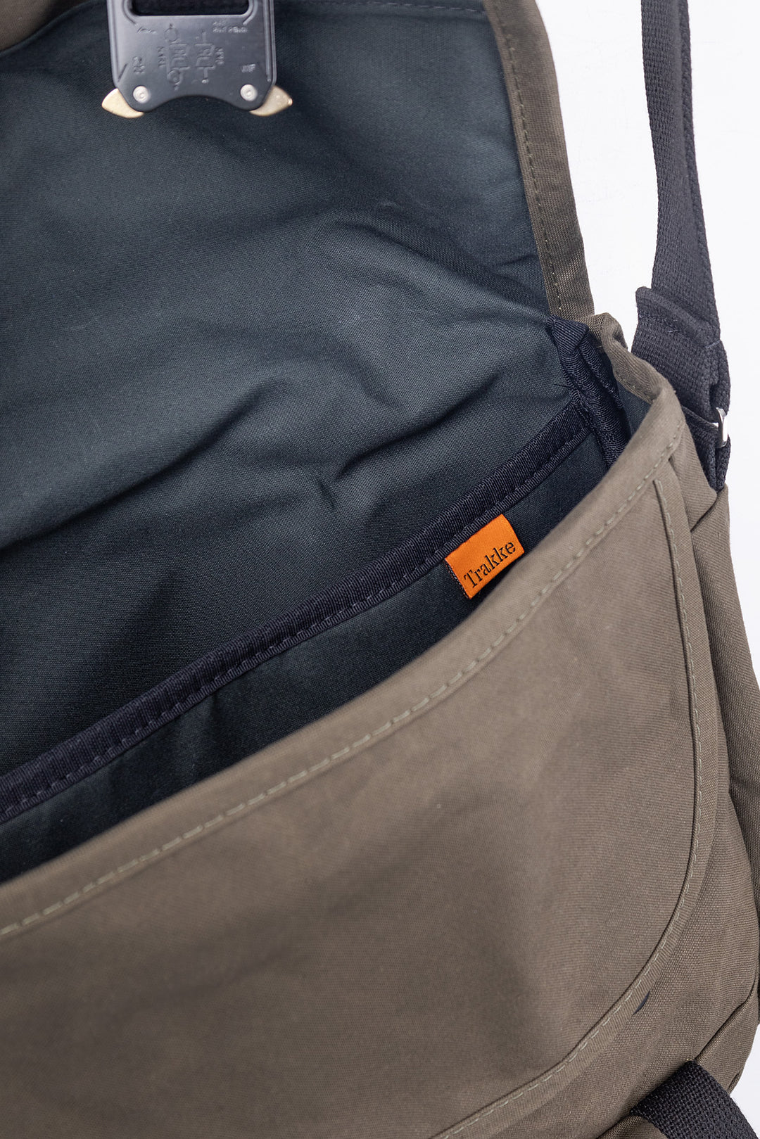 Bairn Messenger | New Lining