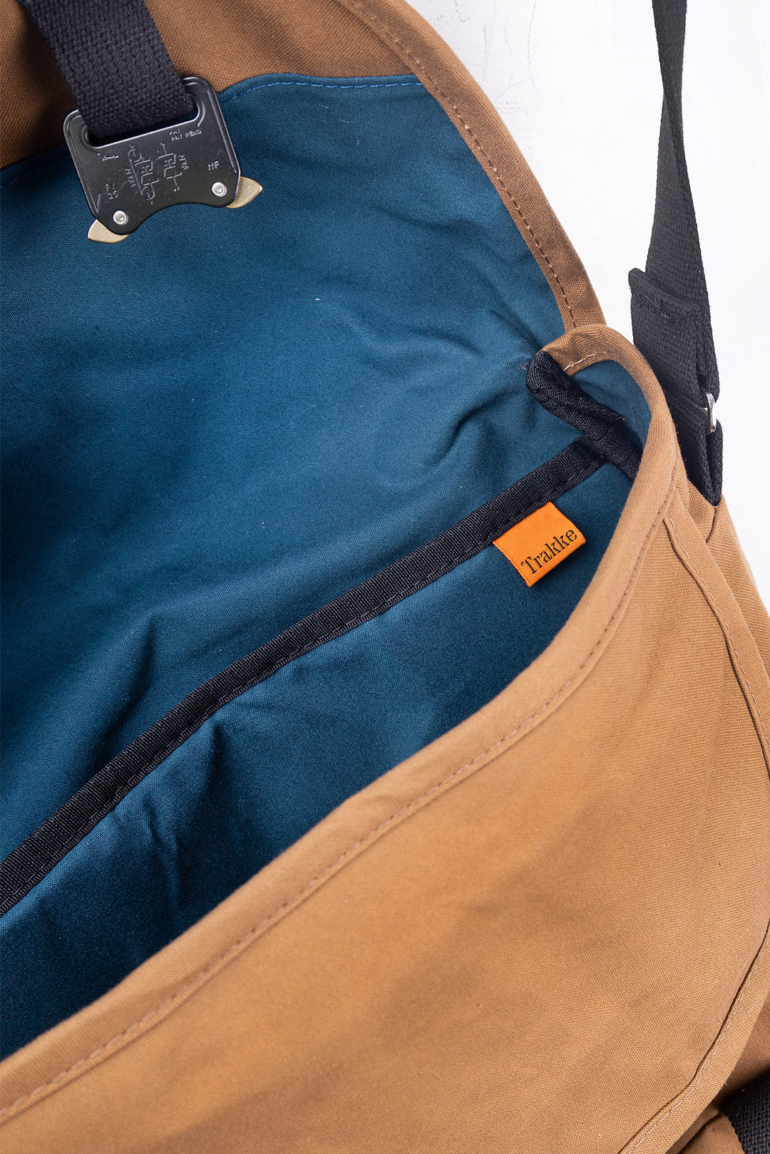 Bairn Messenger | New Lining