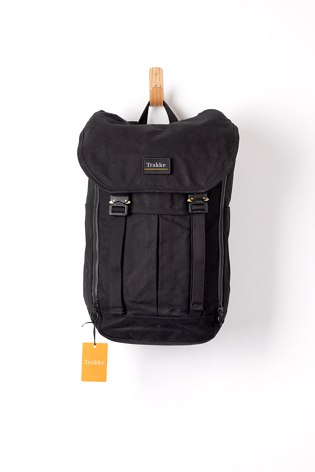 Sample Sale | Black Bannoch Pro Backpack