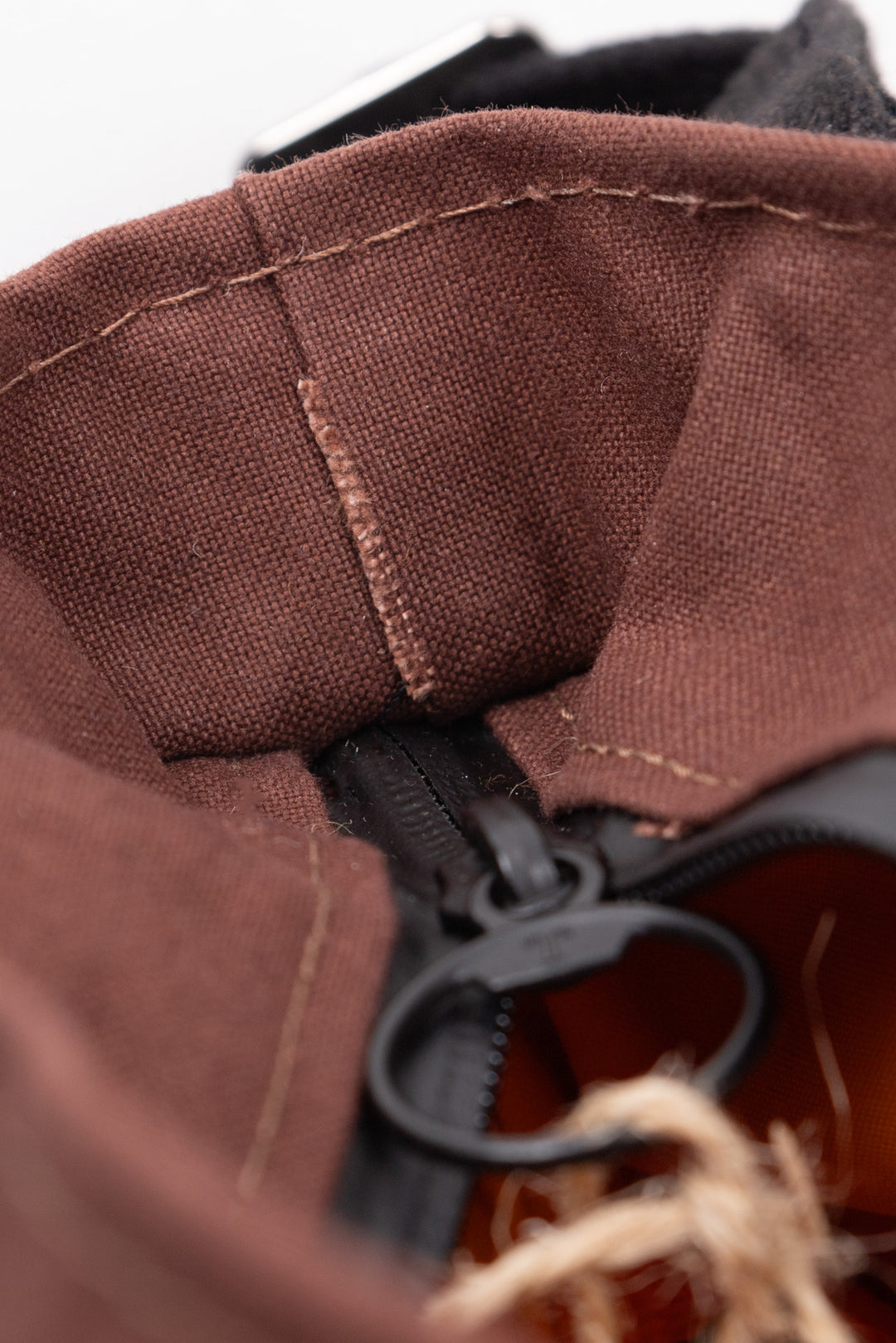 Sample Sale | Port Kelso Sling