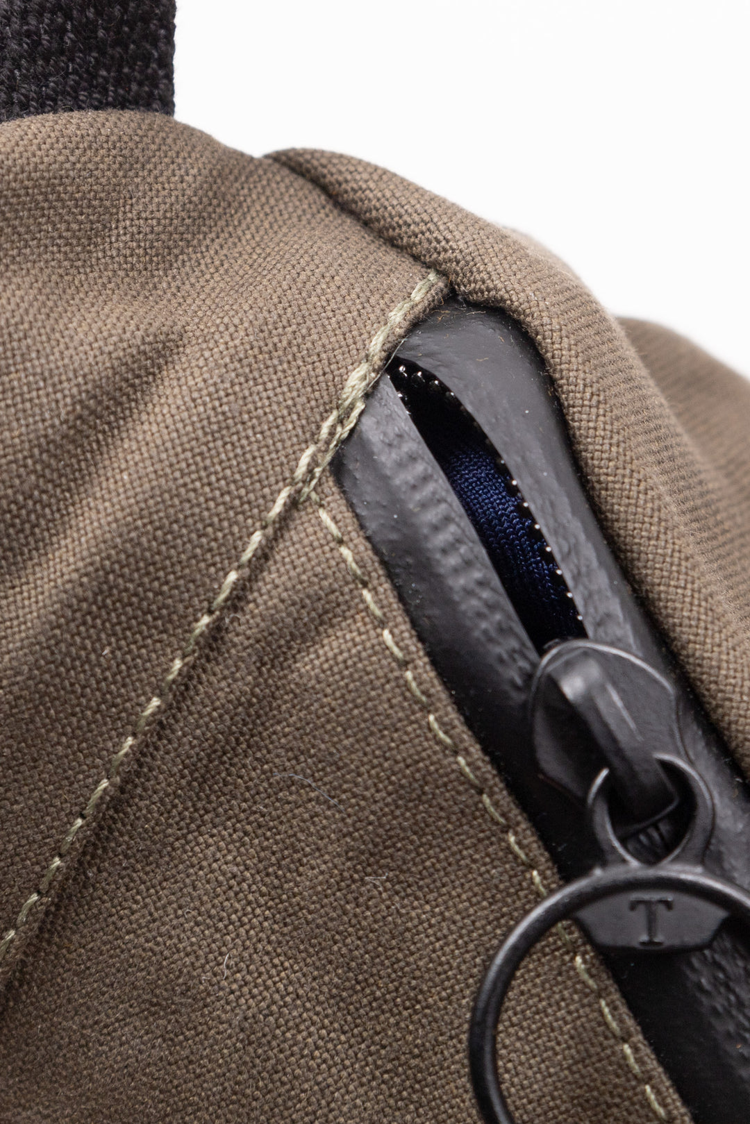 Sample Sale | Olive Banana Crossbody Bag