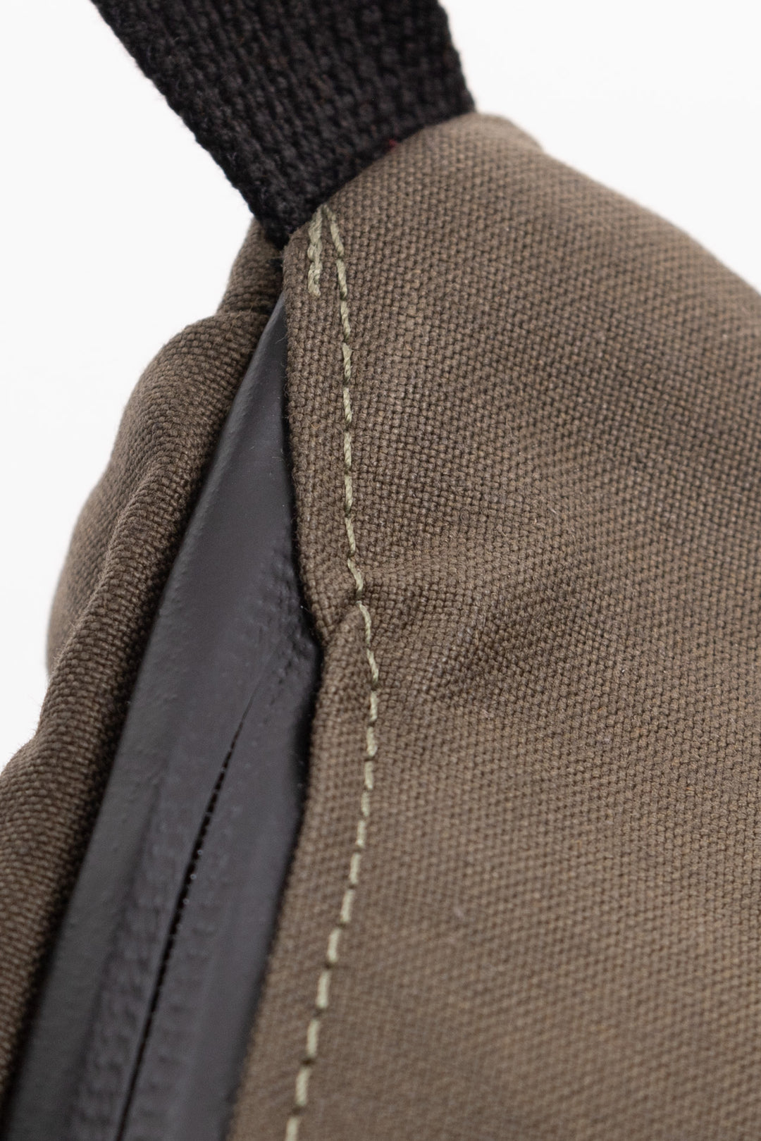 Sample Sale | Olive Banana Crossbody Bag