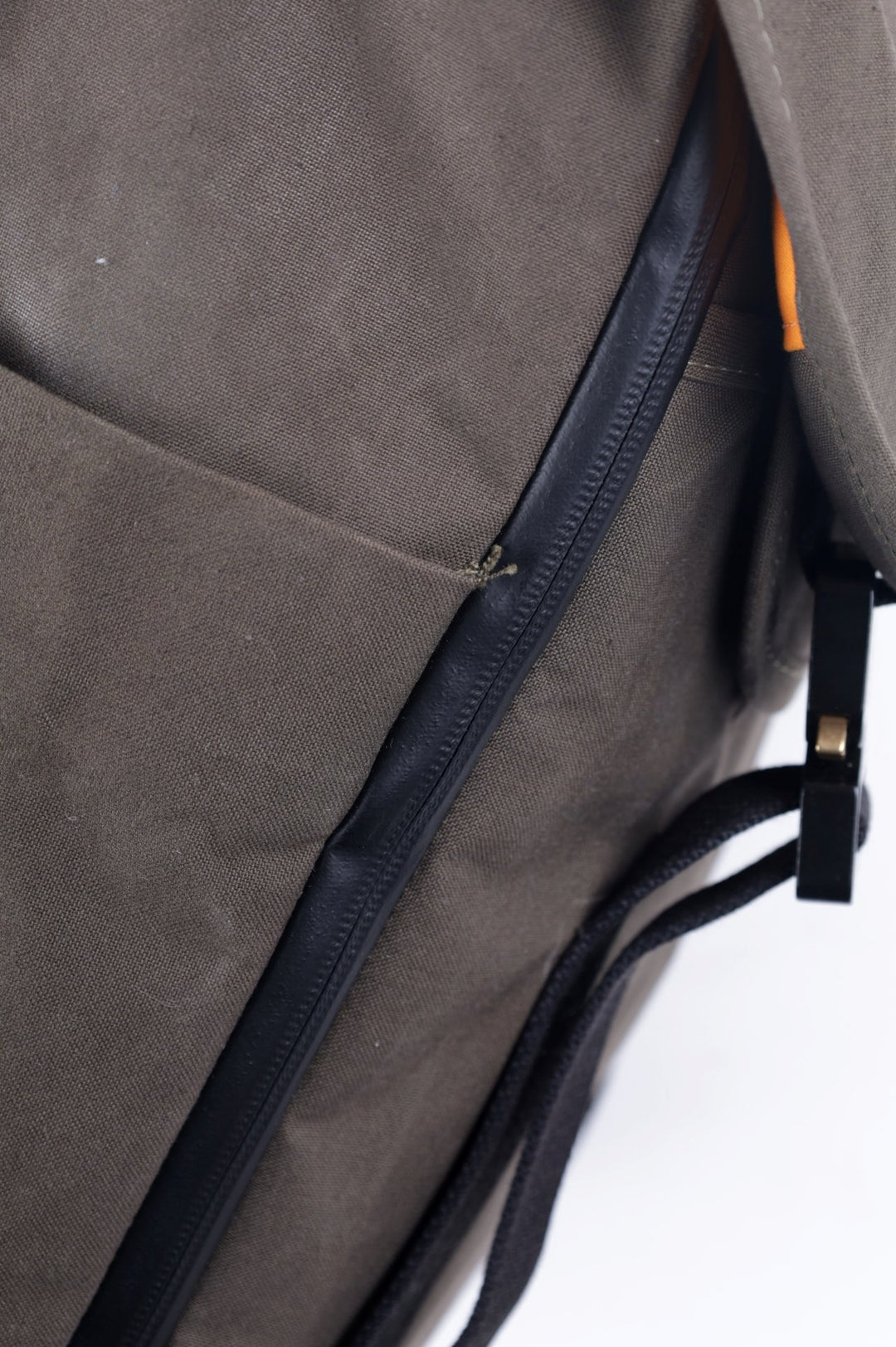 Sample Sale | Olive Bannoch Pro Backpack